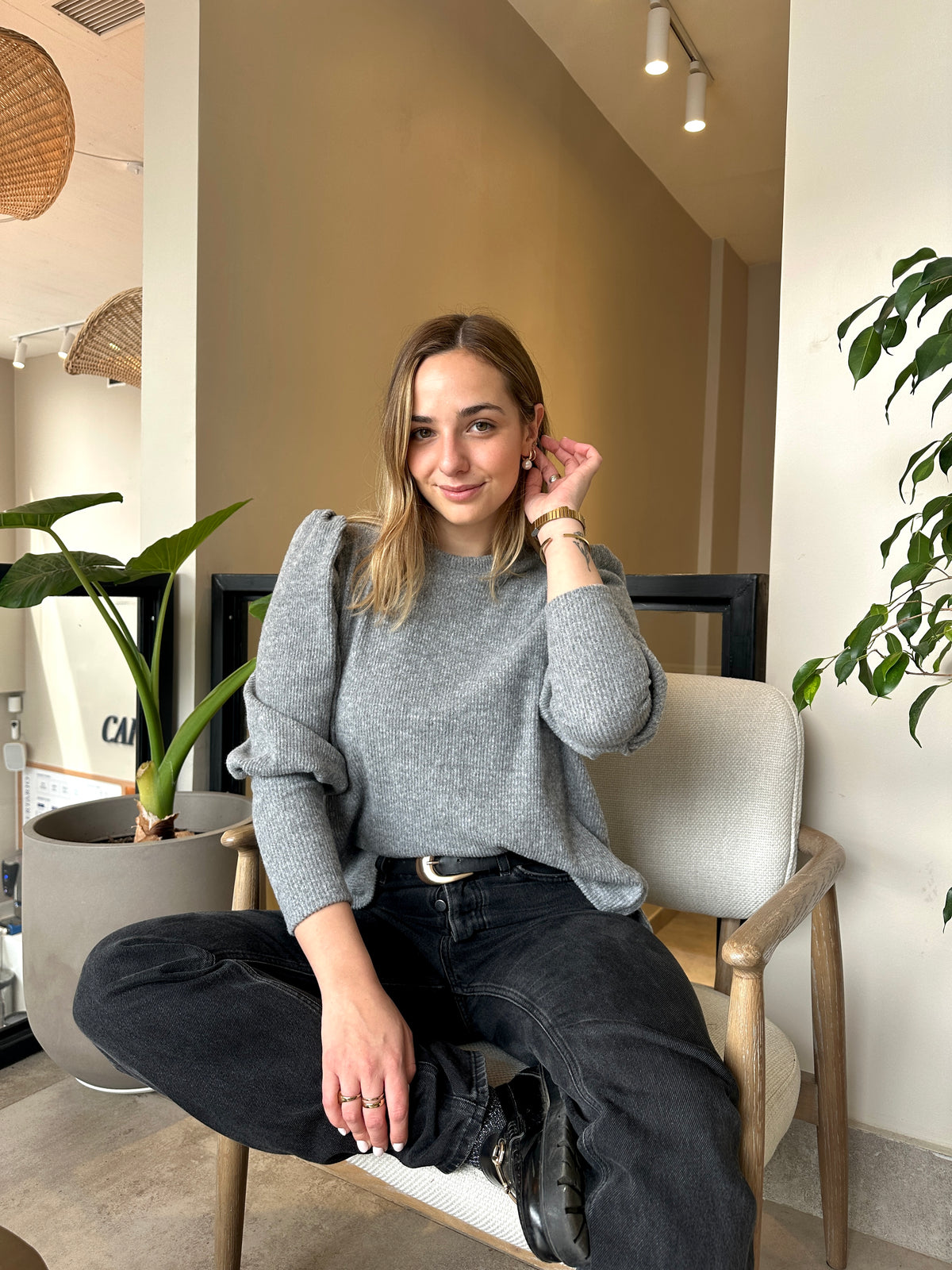 SWEATER POLA GRIS