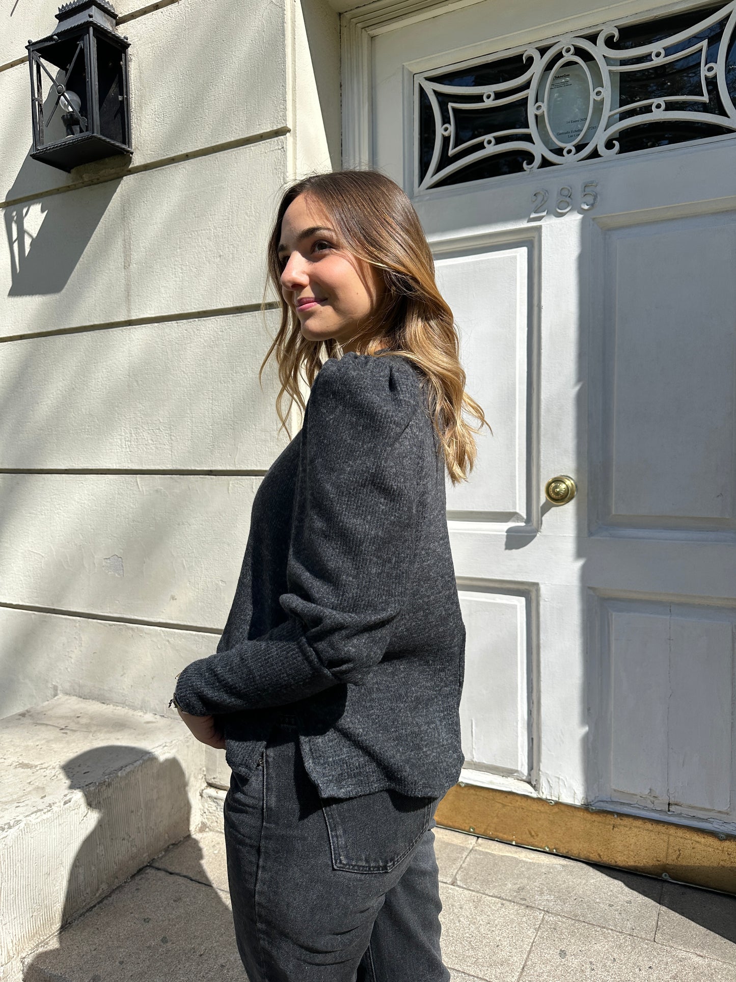 SWEATER POLA GRIS