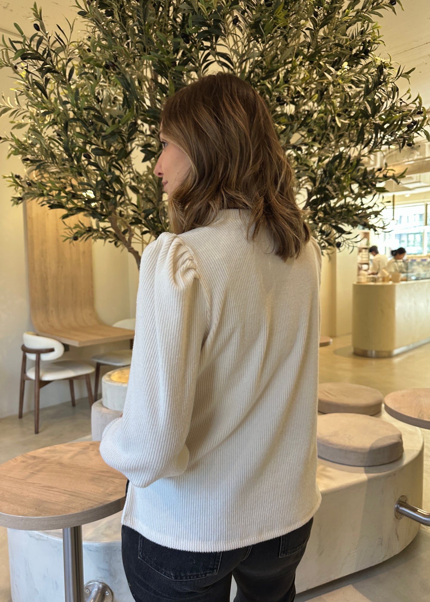 SWEATER POLA BEIGE